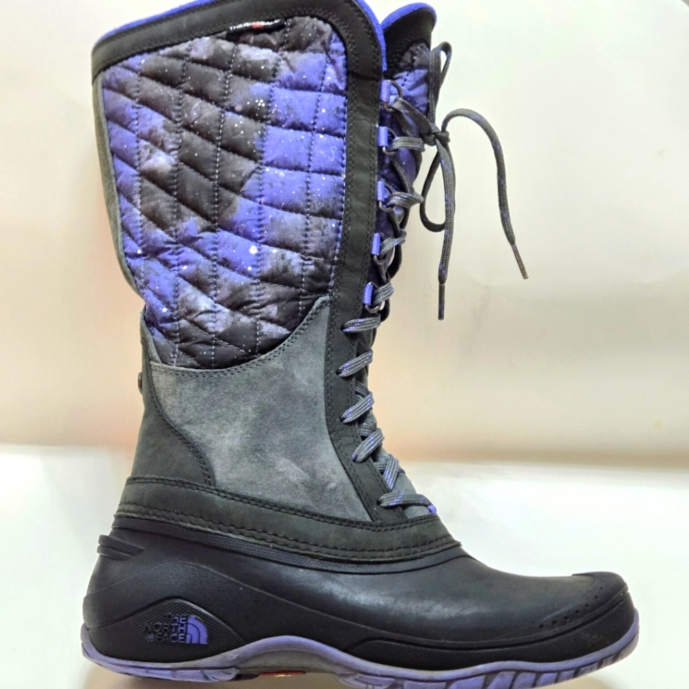 women's boots the north face Size 8